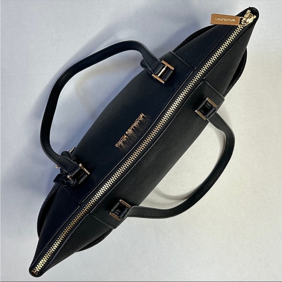 Michael Kors Black Gold Charlotte Ciara Large Zip Tote Shoulder Bag Purse - Picture 8 of 12